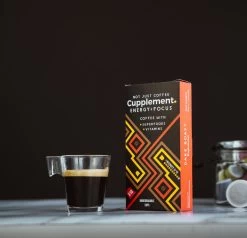 Cupplement Energy/Focus Blend Dark Roast Espresso - 10 Nespresso Koffiecups - Koffie Met Vitamines, Extra Cafeïne En Superfoods - Duurzame Biologische Afbreekbare Koffie Capsules -Koffie Series Winkel 1200x1157 1