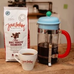Jones Brothers Coffee The Big Shot Koffiebonen - 6 X 500 Gram -Koffie Series Winkel 1200x1200 170