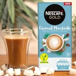 Nescafé Gold Coconut Macchiato Oploskoffie - 6 Doosjes à 6 Zakjes -Koffie Series Winkel 1200x1200 302