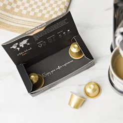 Aroma Club - Nespresso Compatible Capsules (120 St.) - No. 2 Smooth James - Intensiteit 3/5 - Espresso & Lungo - 100% Aluminium Koffiecups 13 Aroma Club - Nespresso Compatible Capsules (120 St.) - No. 2 Smooth James - Intensiteit 3/5 - Espresso & Lungo - 100% Aluminium Koffiecups -Koffie Series Winkel 1200x1200 41