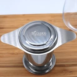 Theezeef Met Handvat Inclusief Lekplaatje En Kruiden Knijper - Thee Ei Voor Losse Thee - Theefilter Voor Losse Thee - Thee Infuser -Koffie Series Winkel 1200x1200 421