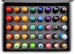 Koffie Proeverij Pakket Groot 40 Stuks Verschillende Smaken Met Mystery Card 'Get Well Soon' Met Persoonlijke (video) Boodschap | Verjaardag | Sinterklaas | Kerstpakket | Vaderdag | Moederdag | Jubileum | Valentijnsdag -Koffie Series Winkel 1200x865 1