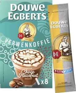 Douwe Egberts Latte Choco Hazelnut Oploskoffie - 5/9 Intensiteit - 5 X 8 Zakjes -Koffie Series Winkel 980x1200 1